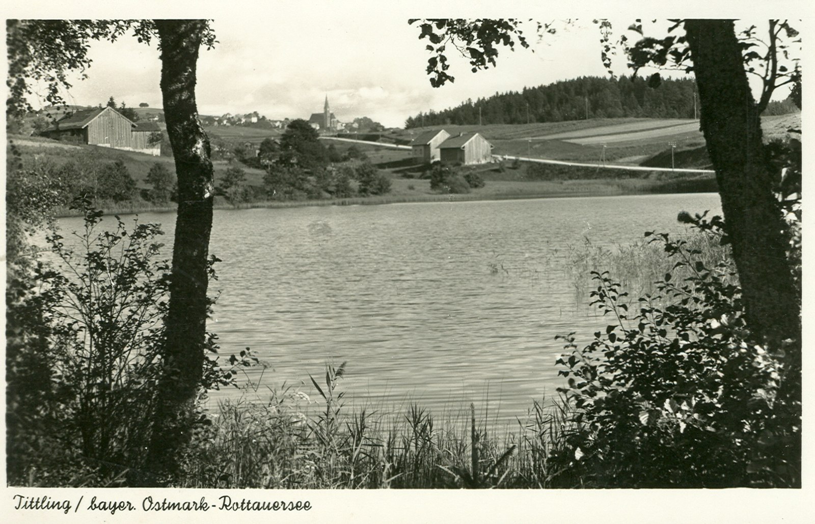 Der Dreiburgaensee.
