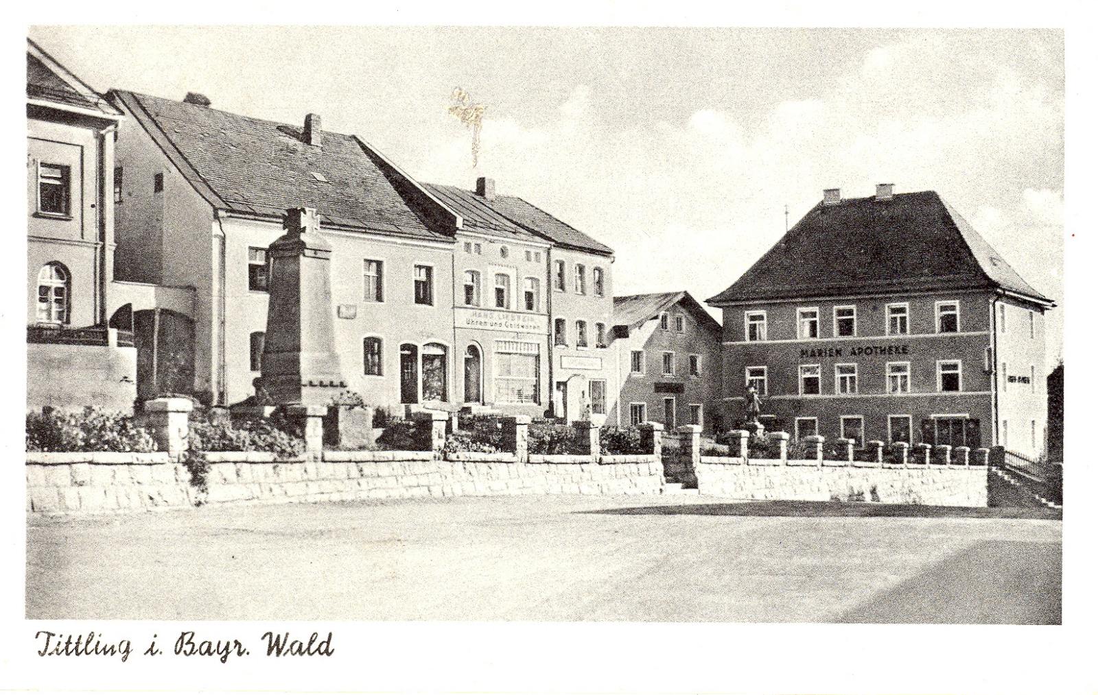 Der Marktplatz um 1950.